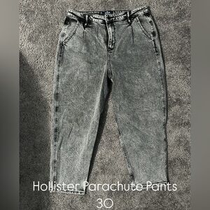 Hollister 80's High Wasted Jeans